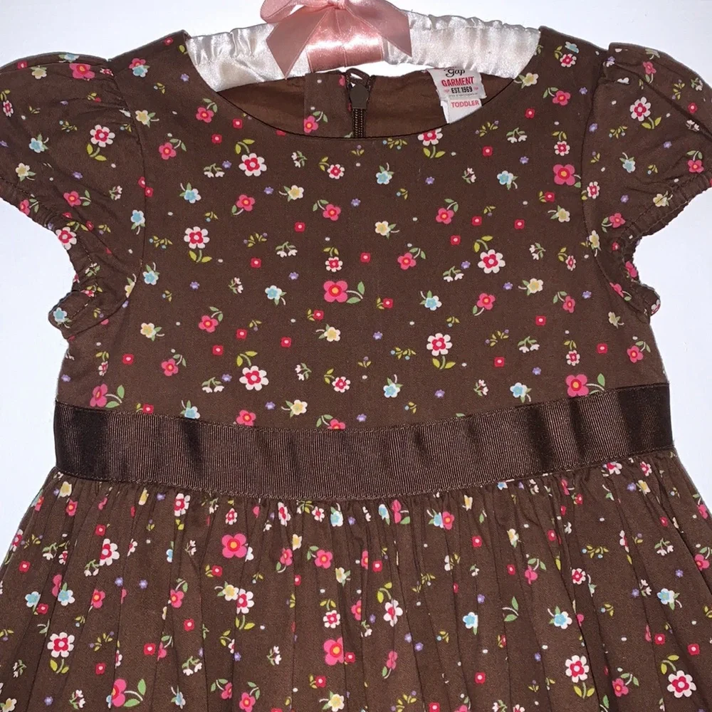 GAP Brown Floral Twirl Dress 4 EUC Beautiful! Lined
